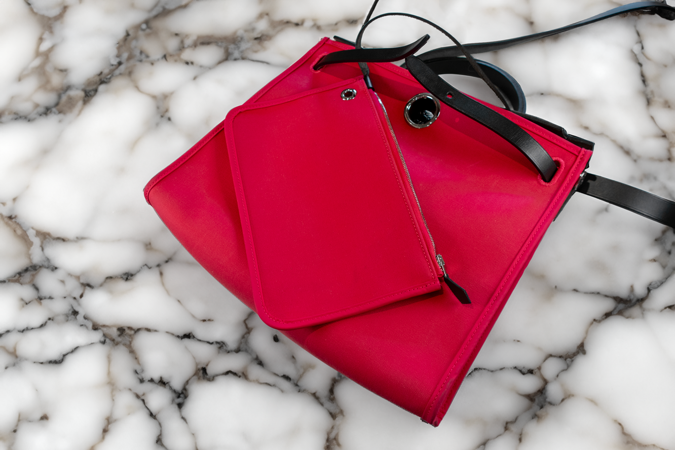 Hermès Vache Hunter Toile Herbag Zip 31 PM Rose Extreme Black
