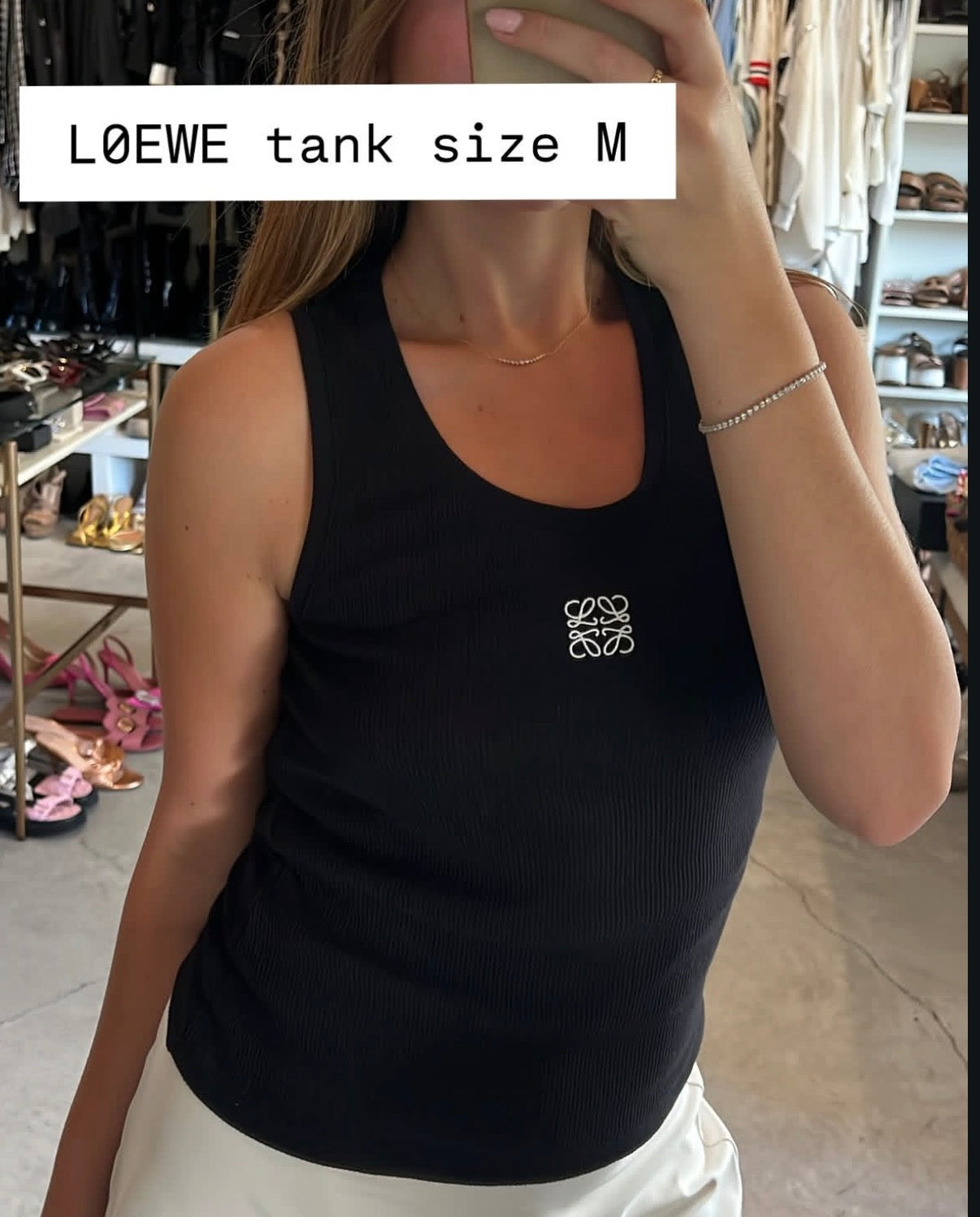 Loewe logo tank