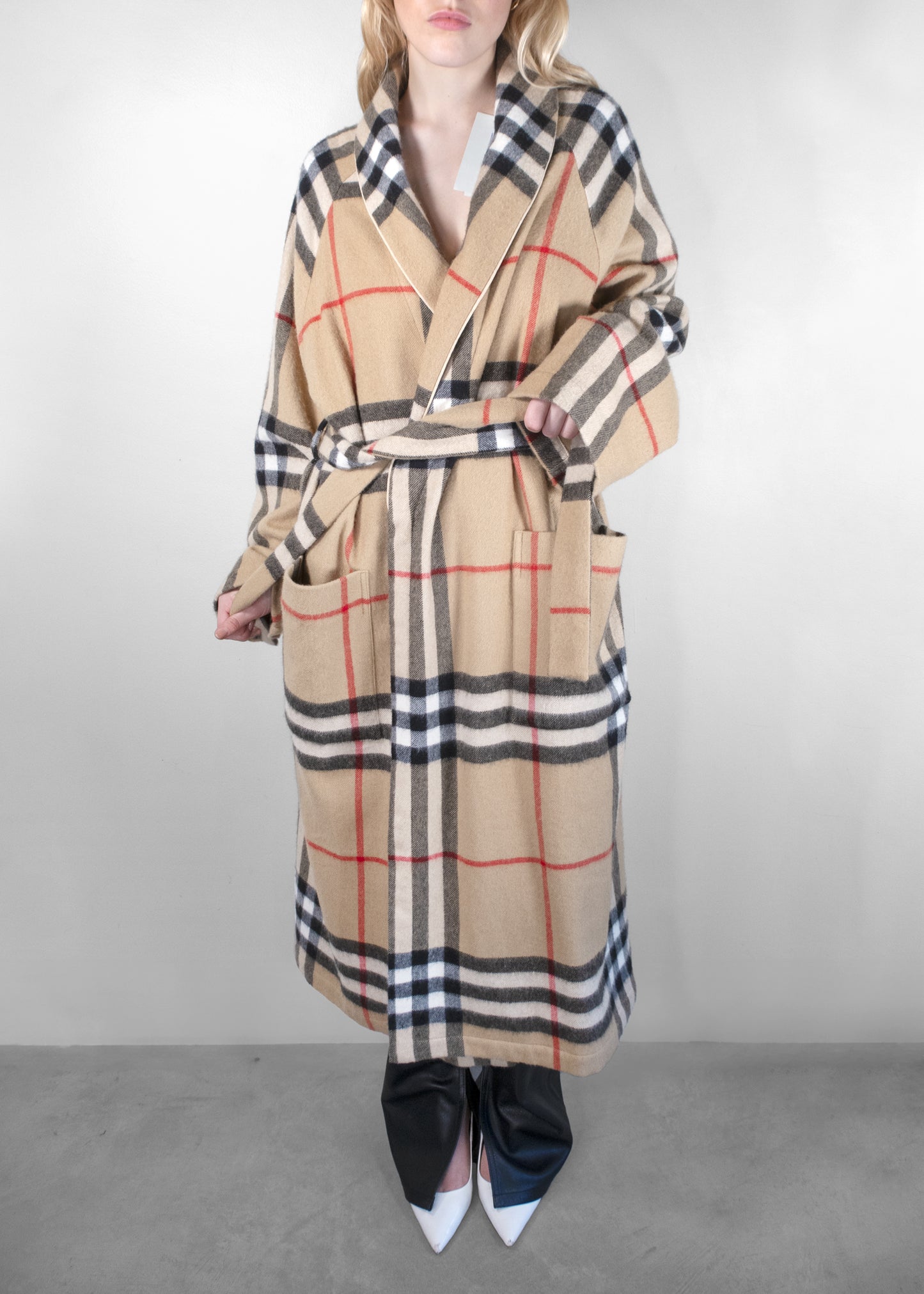Burberry Check-Pattern Belted Cashmere coat
