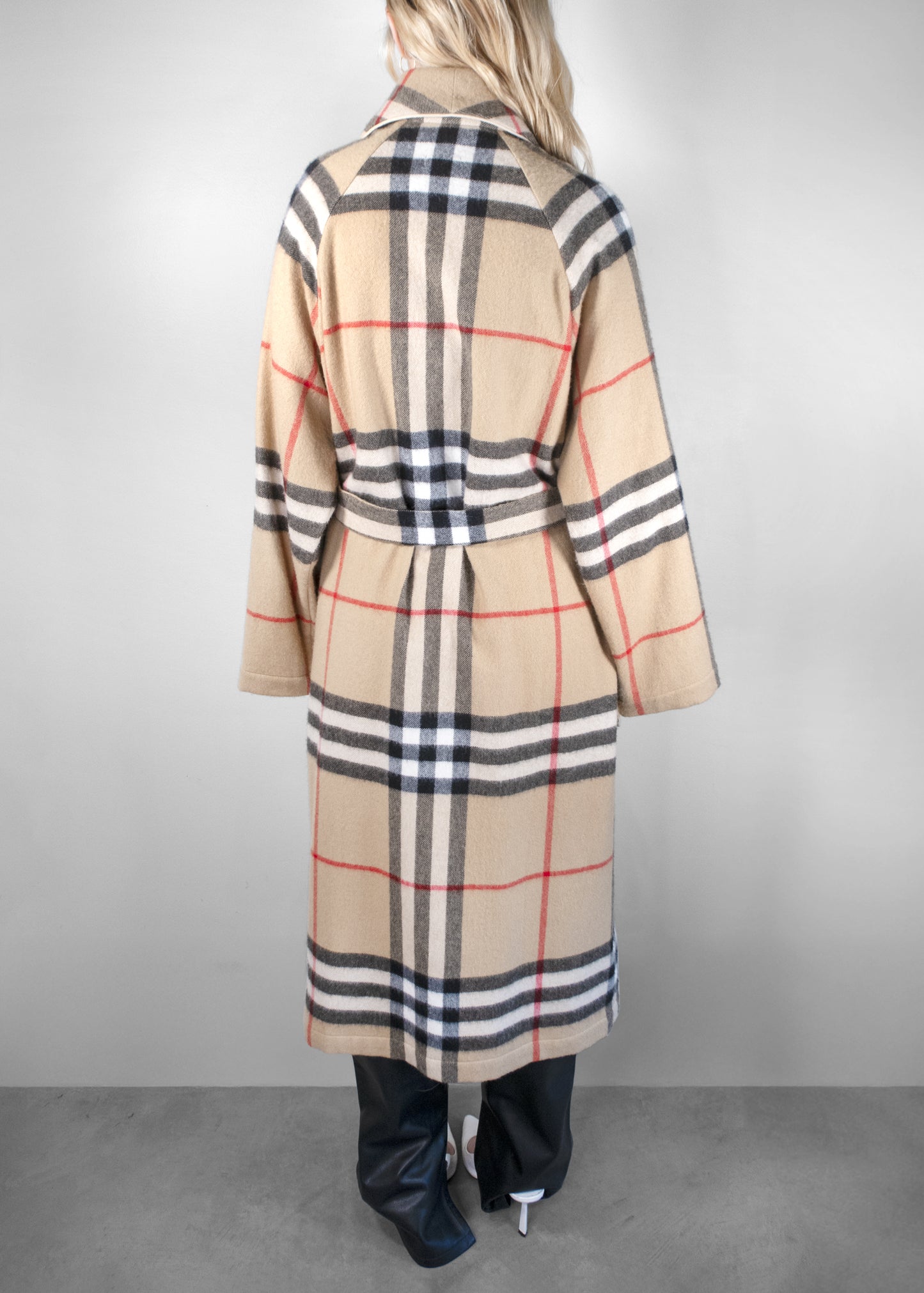 Burberry Check-Pattern Belted Cashmere coat