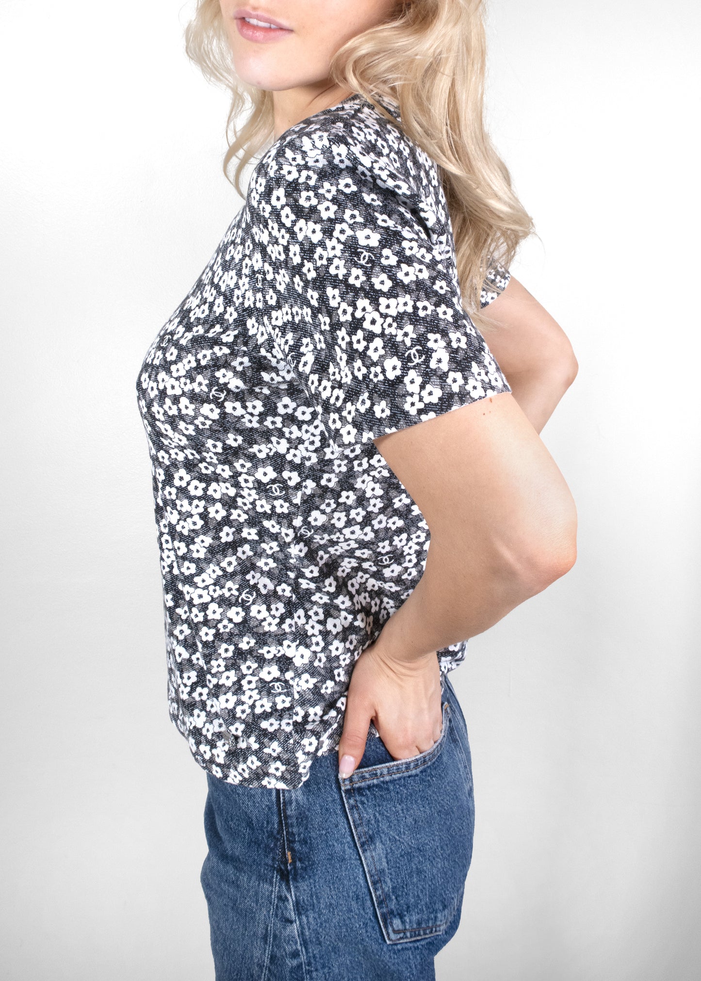 Chanel 24b Floral Logo knit top