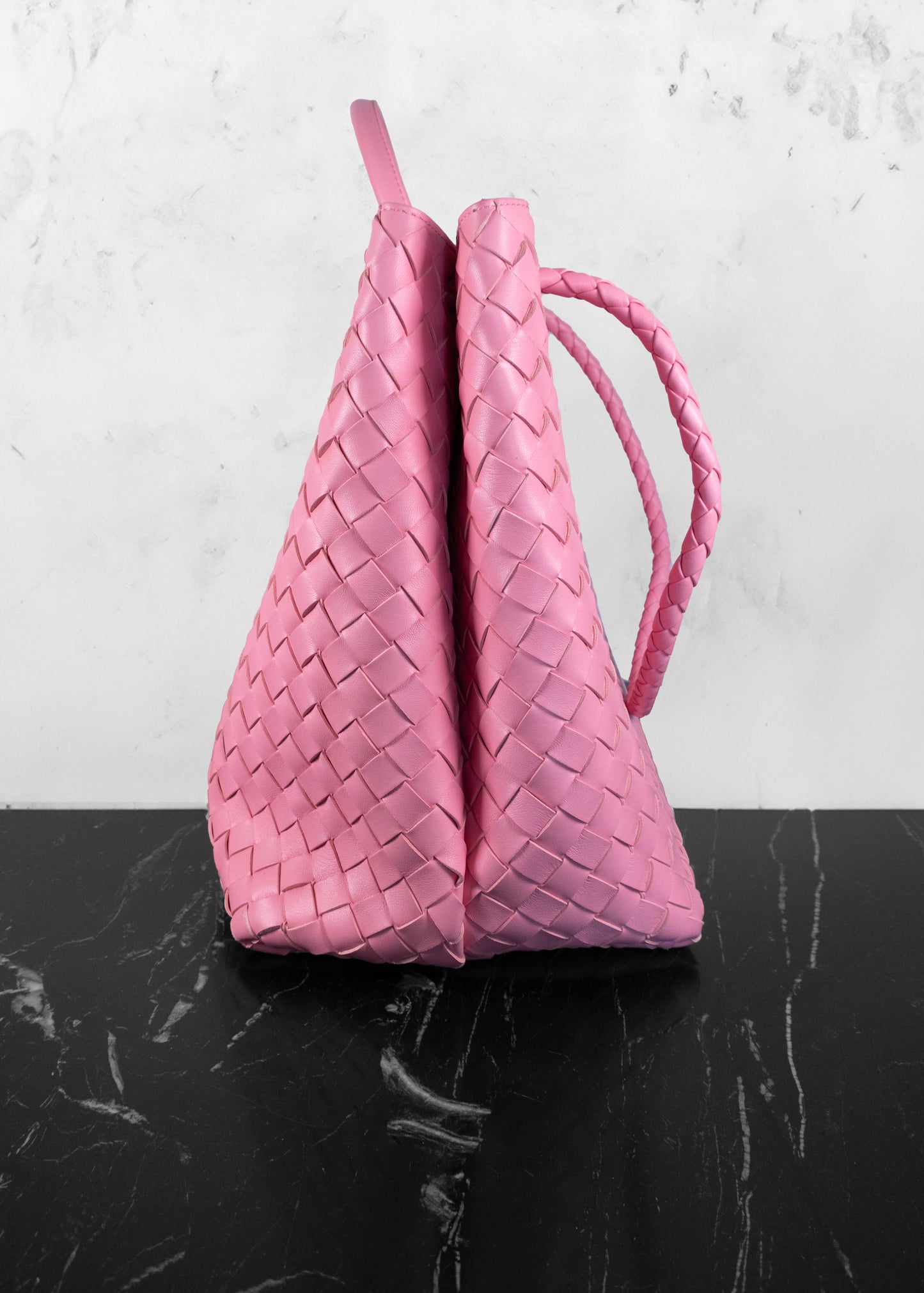 Bottega Veneta Large Andiamo Intrecciato Leather Pink Shoulder Bag