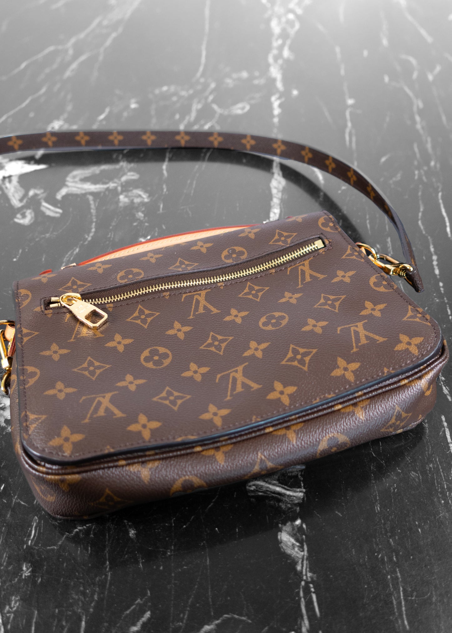 Louis Vuitton Monogram Pochette Métis Shoulder Bag