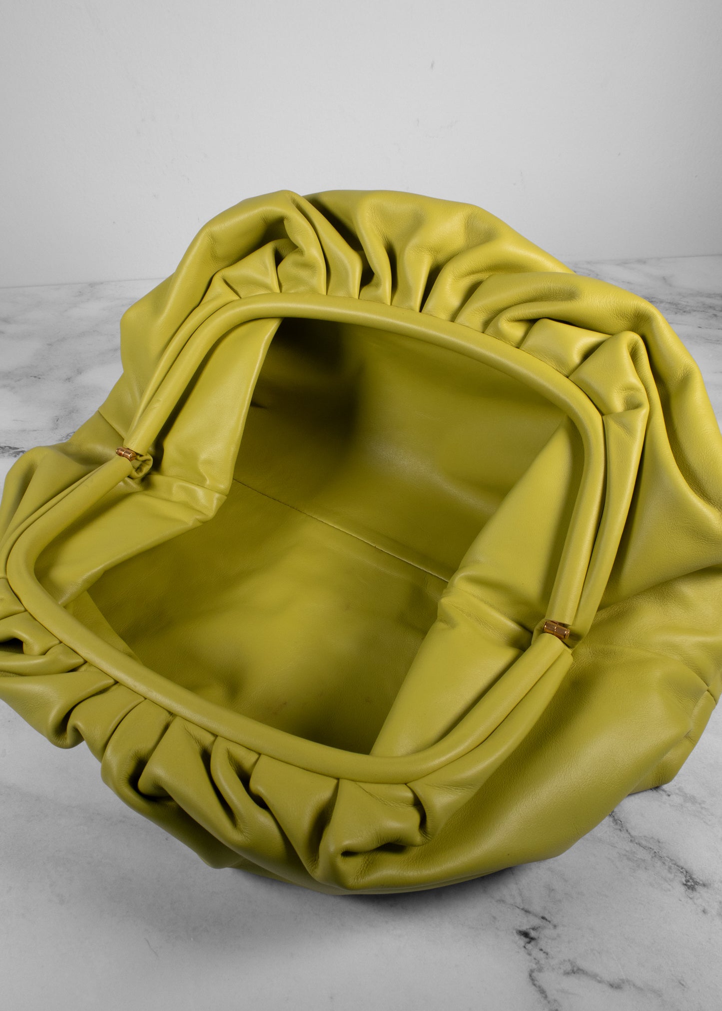 Bottega Veneta Smooth Butter Calf The Pouch Oversized Clutch Kiwi