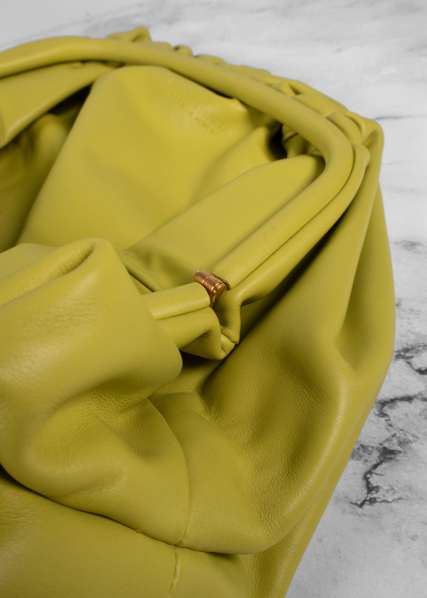 Bottega Veneta Smooth Butter Calf The Pouch Oversized Clutch Kiwi