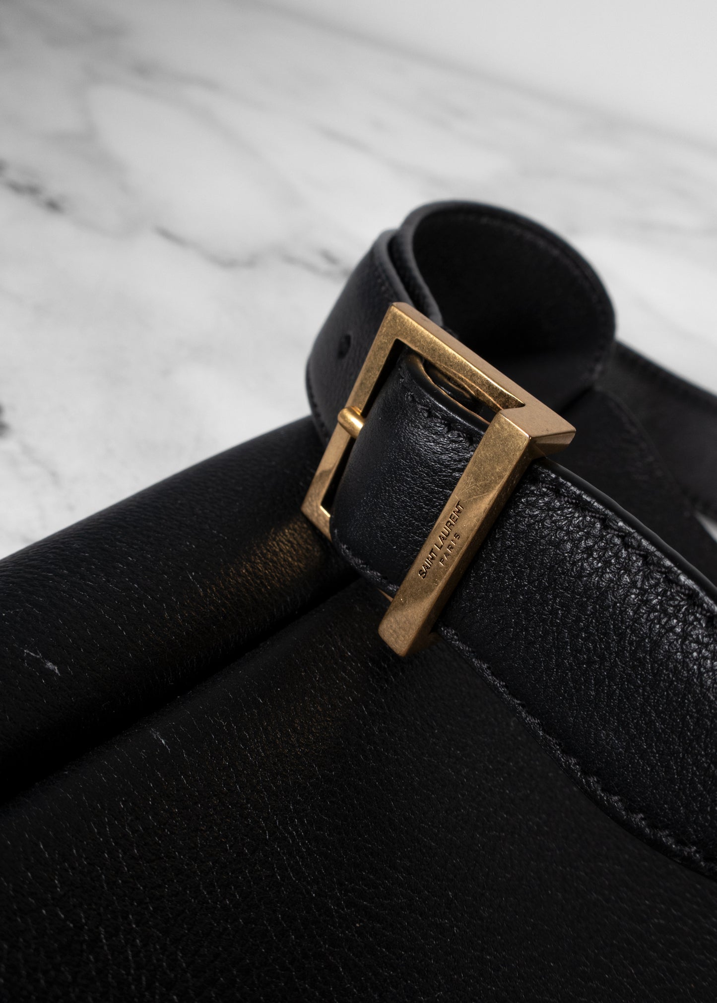 Saint Laurent Leather Le 5 à 7 2023