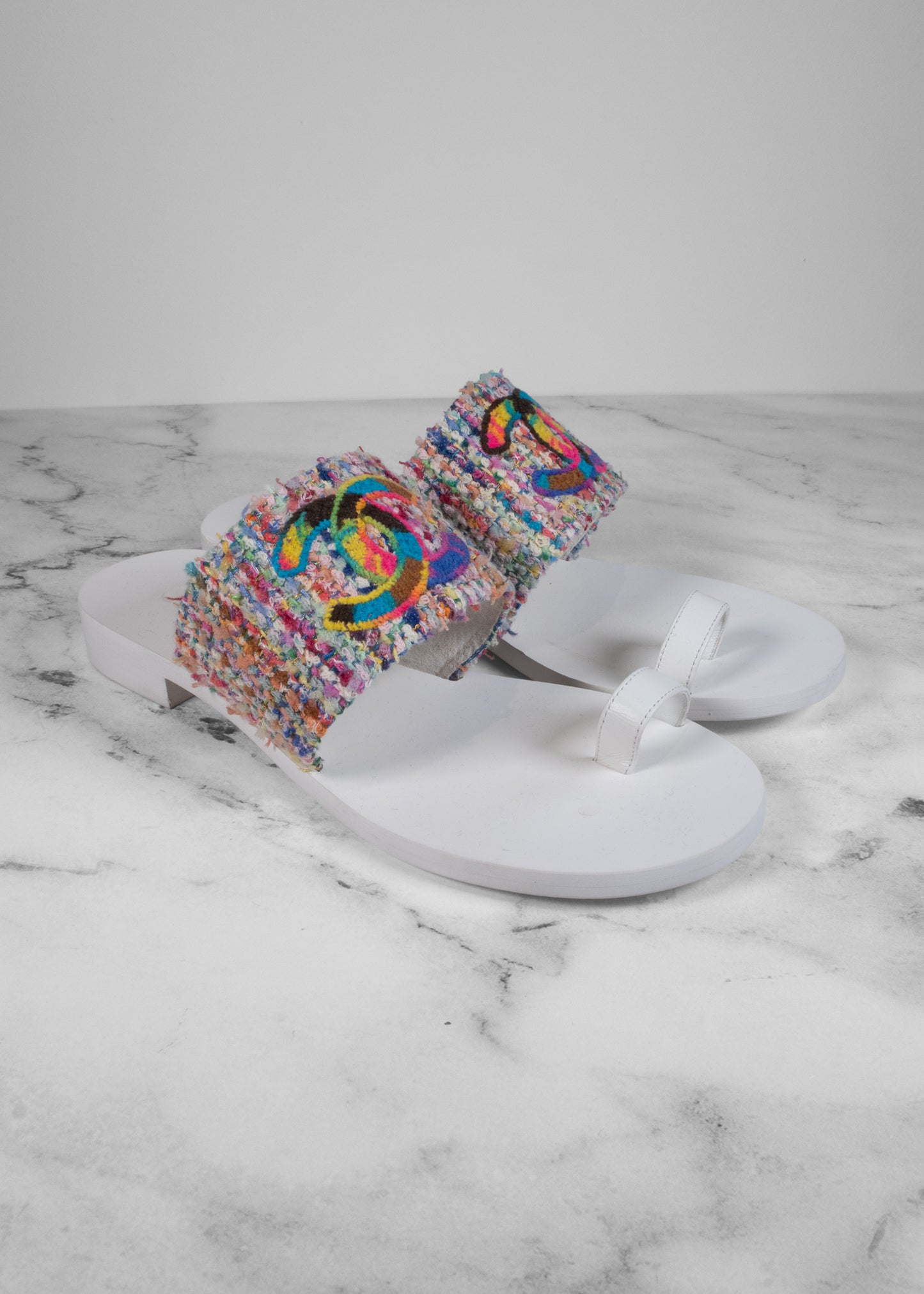 Chanel 2023 Interlocking CC Logo Slides