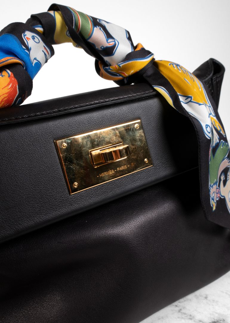 Hermes Black Leather Evercolor Bag With Twilly