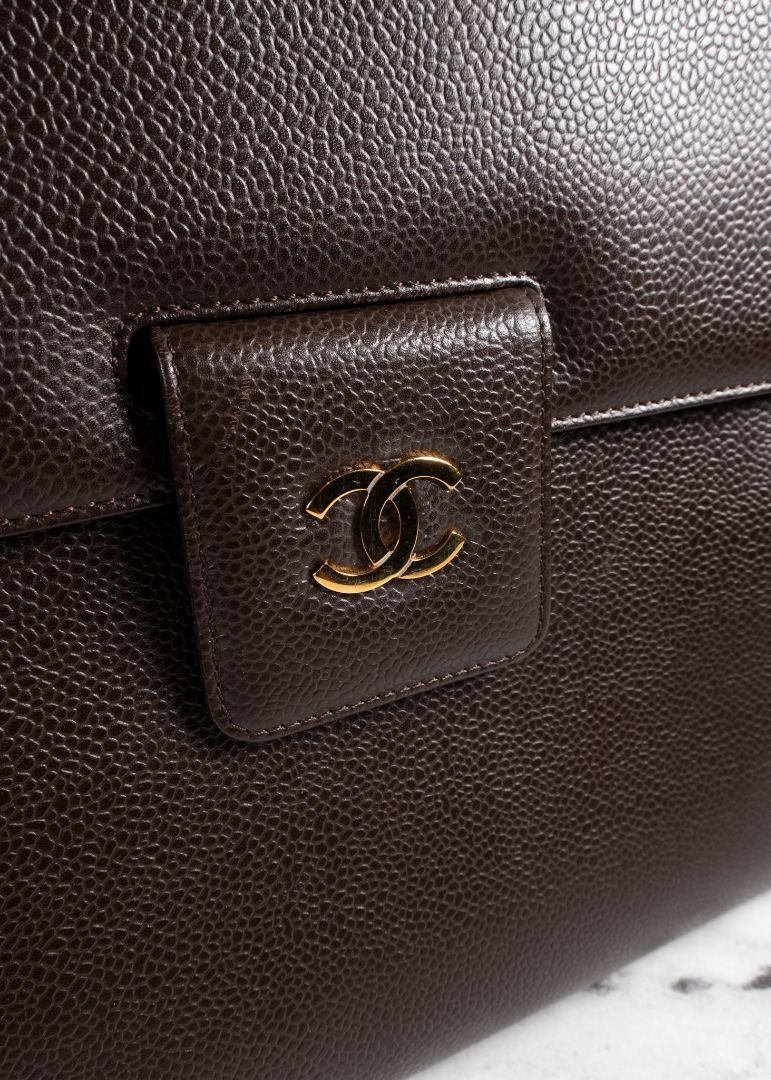 Chanel Brown Caviar Leather Shoulder Bag With Gold CC