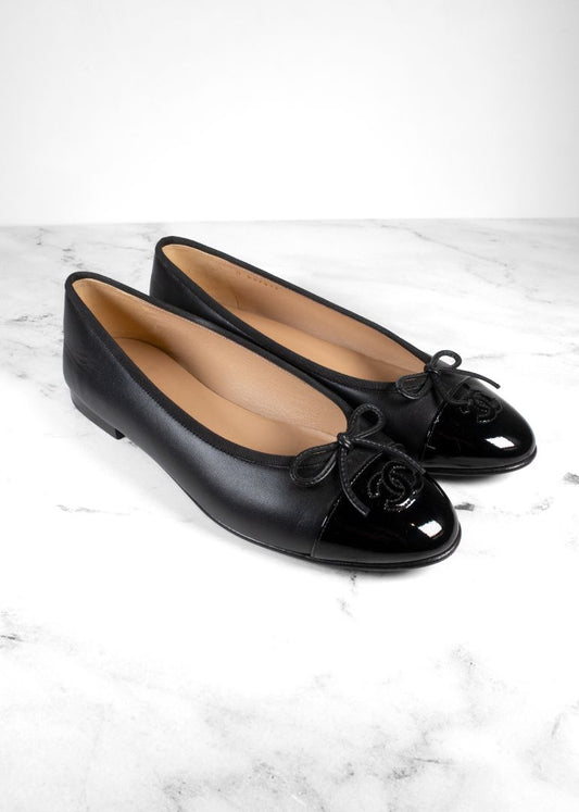 Chanel Black Patent Leather Cap Toe Ballet Flats