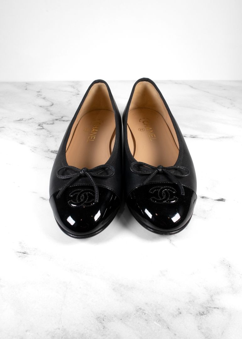 Chanel Black Patent Leather Cap Toe Ballet Flats