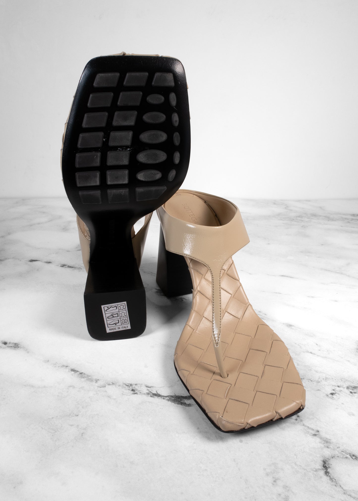 Bottega Veneta Marella Intrecciato Leather Thong Sandals