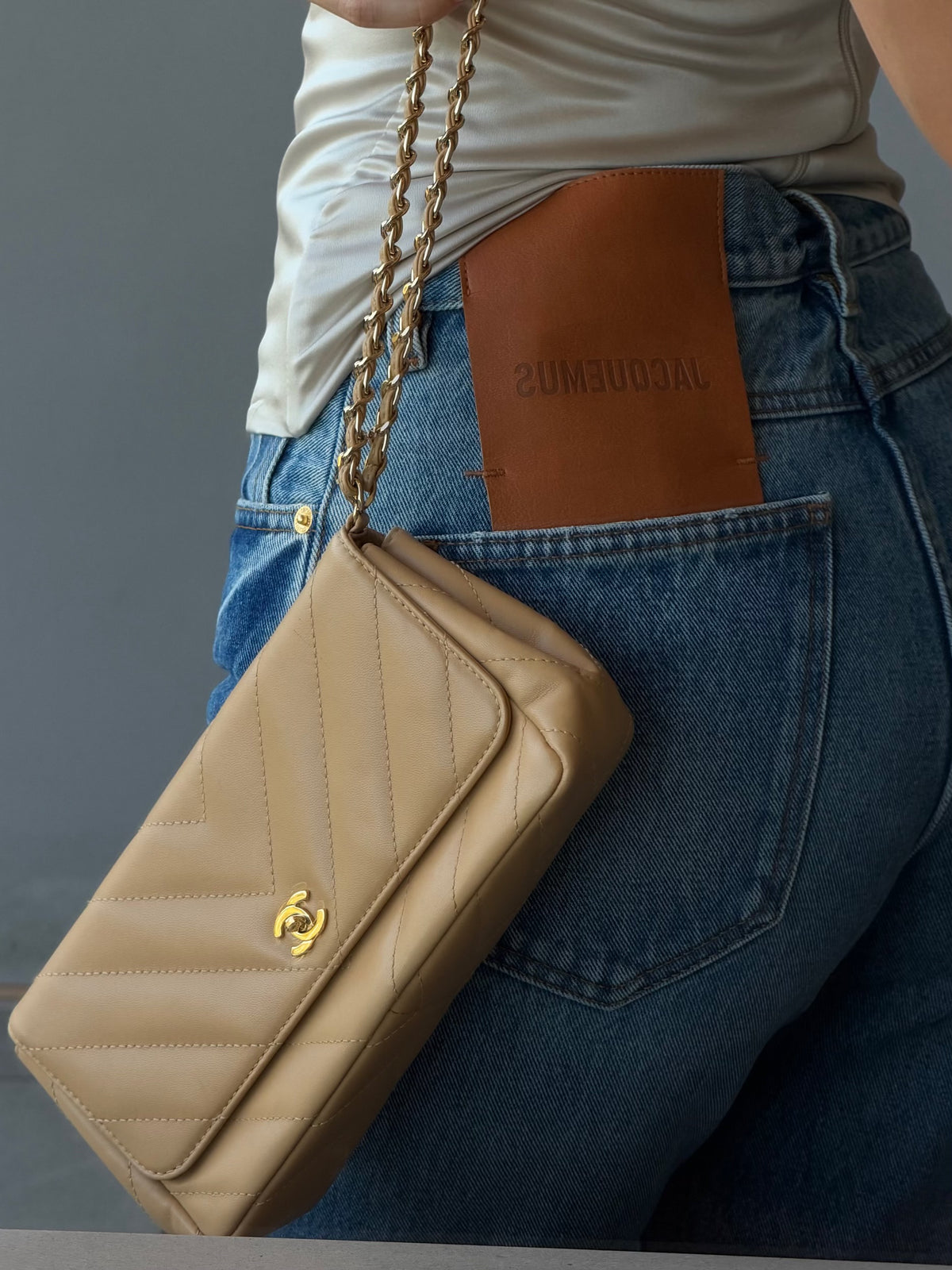 Chanel Vintage Beige Chevron Lambskin Leather Chain Wristlet Clutch Bag