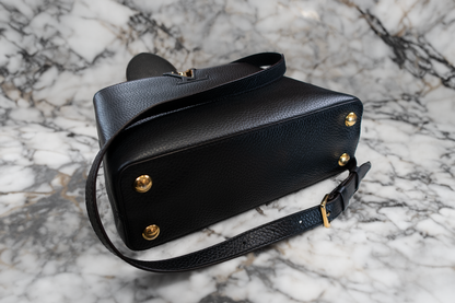 Louis Vuitton Capucines BB Taurillon Leather Noir Shoulder Bag