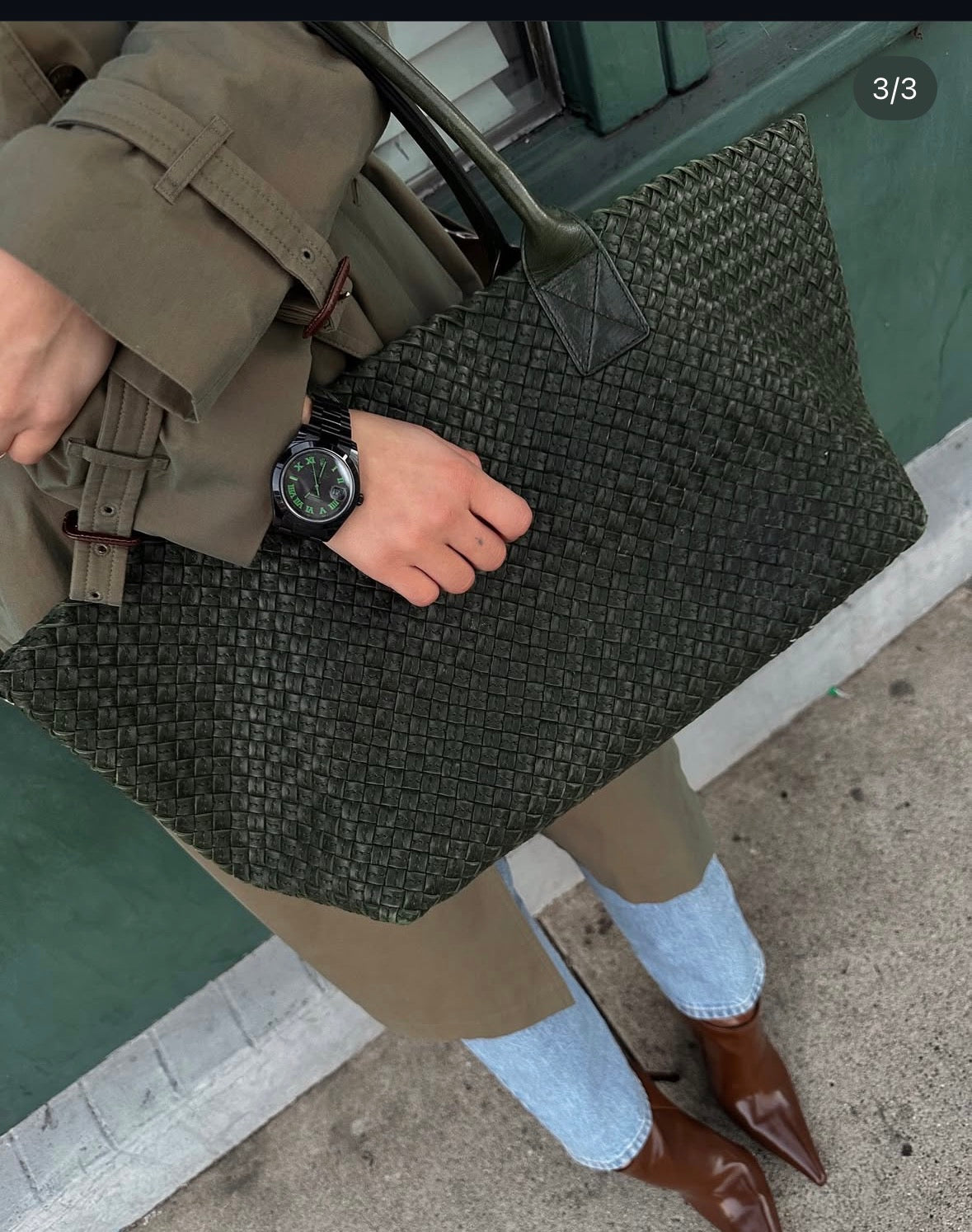 Bottega Veneta Dark Green Intrecciato Leather Medium Cabat Tote
