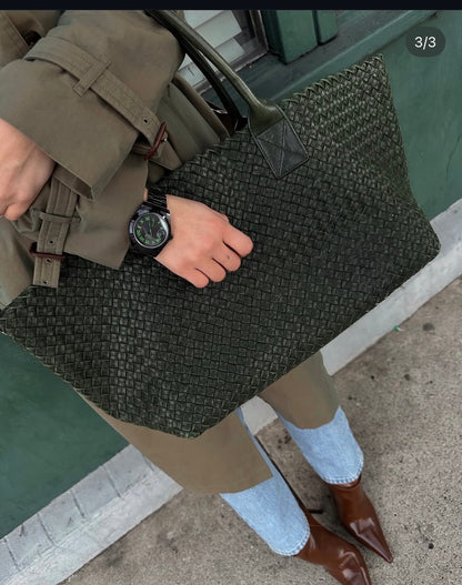 Bottega Veneta Dark Green Intrecciato Leather Medium Cabat Tote