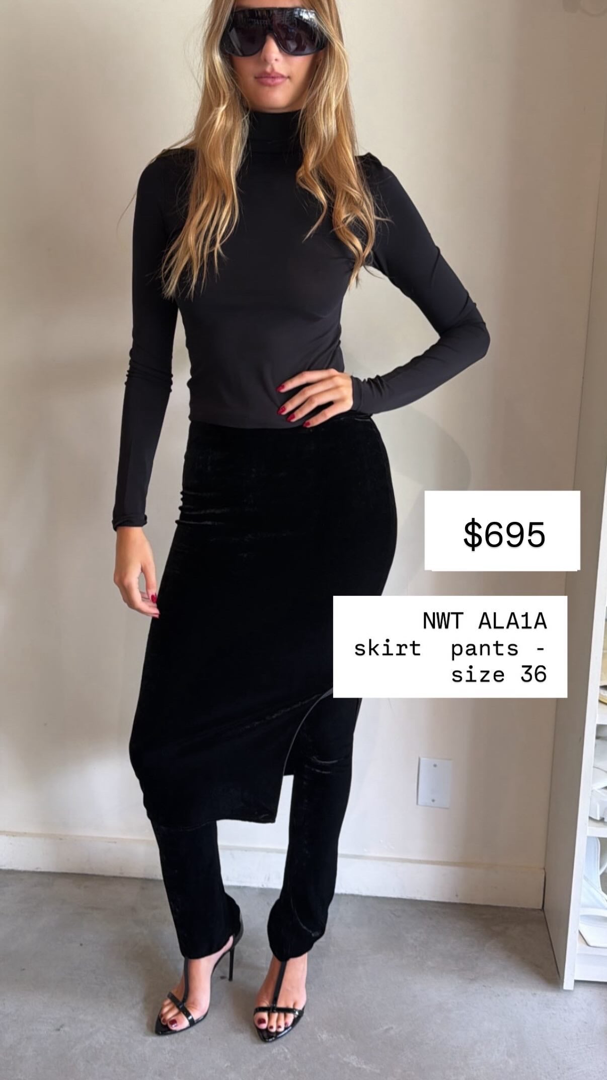 Alaia Black Velvet Skirt Size 36 Nwt