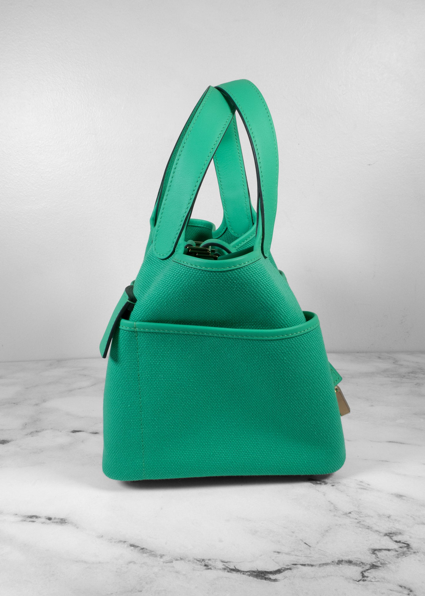 Hermès Picotin Cargo 18 Toile Canvas and Swift Leather Vert Menthe Gold Hardware (Missing Keys)