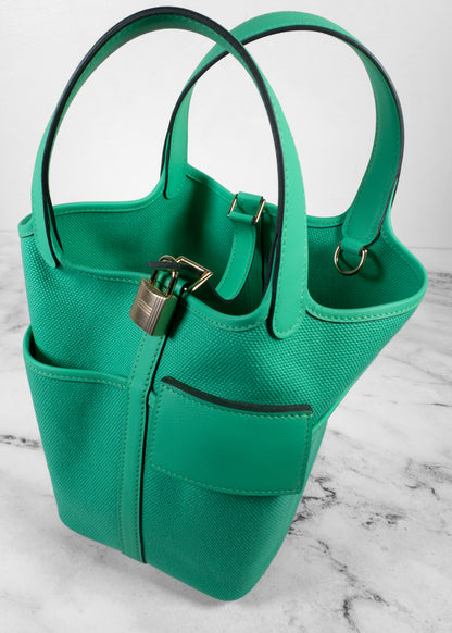 Hermès Picotin Cargo 18 Toile Canvas and Swift Leather Vert Menthe Gold Hardware (Missing Keys)