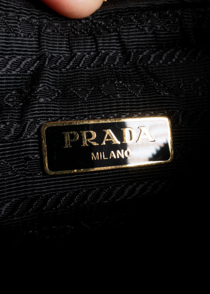 Prada Black Saffiano Leather Re-Edition 2005 Shoulder Bag