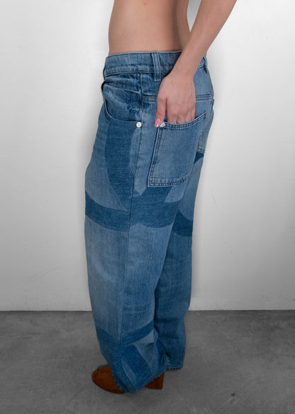 Chanel Métiers d'art 2026 Dual-Wash Shadow CC Logo Jeans