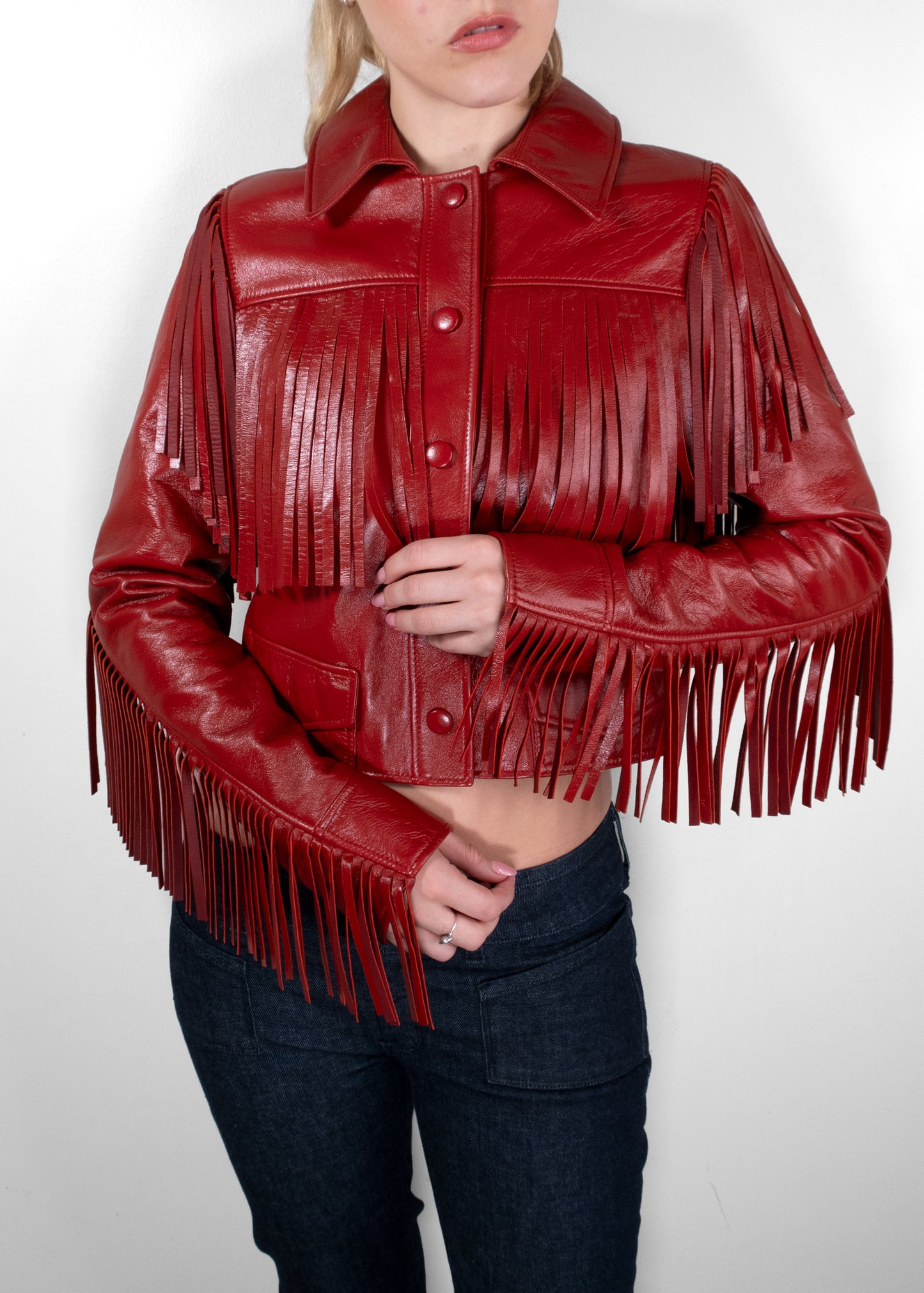 Chloé Fringed Glossed Leather Cropped Jacket in Red