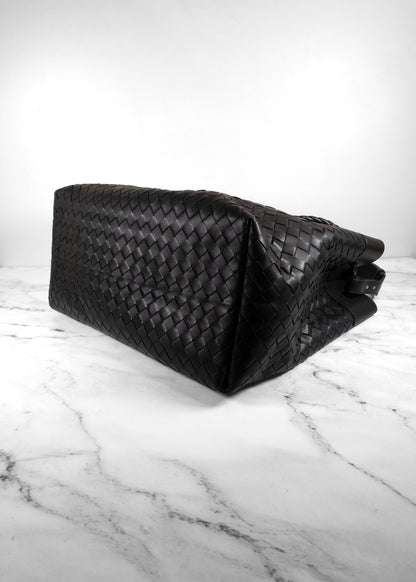 Bottega Veneta Black Large Andiamo Voyager Intrecciato Tote Bag