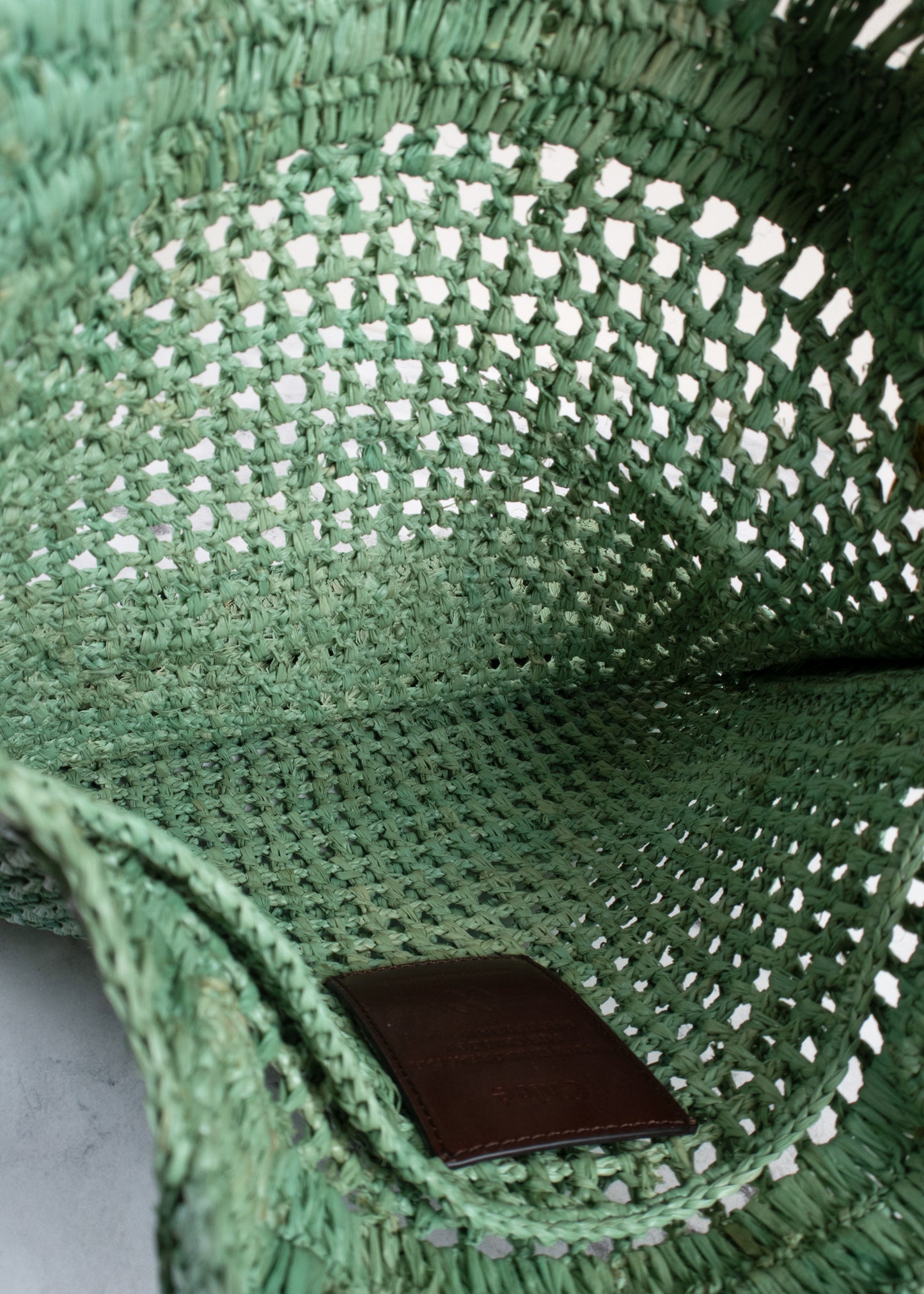 Chloé Summer Banana Logo Open-Weave Raffia Tote Bag in Tea Green