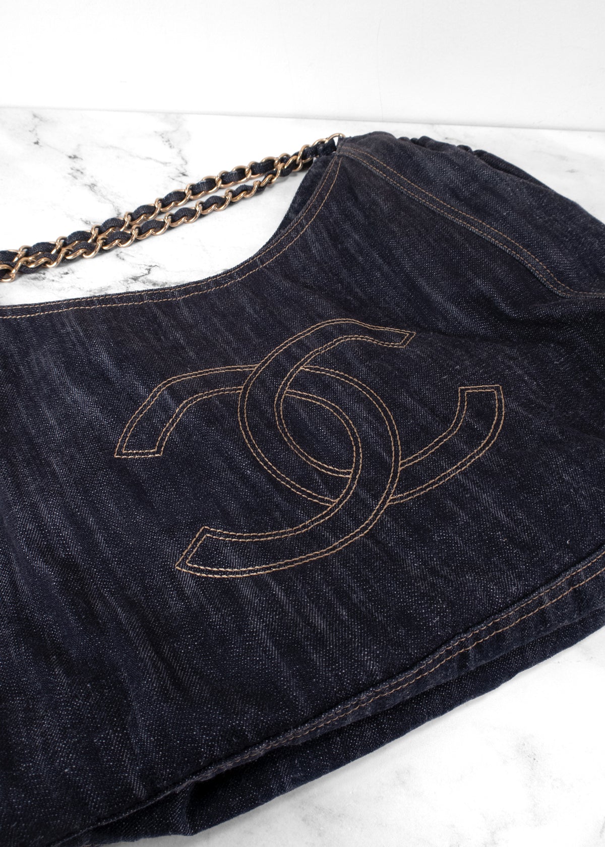 Chanel Vintage Dark Wash Denim Stitched CC Chain Hobo Bag