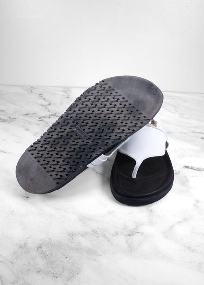 Hermès Empire White Calfskin Kelly Buckle Thong Sandals
