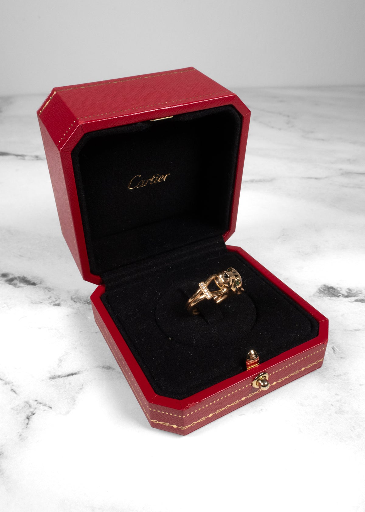 Cartier 18K Yellow Gold Diamond, Emerald & Onyx Panthère Ring