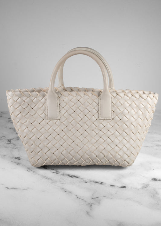 Bottega Veneta Chalk White Intrecciato Leather Medium Small Hop Bag