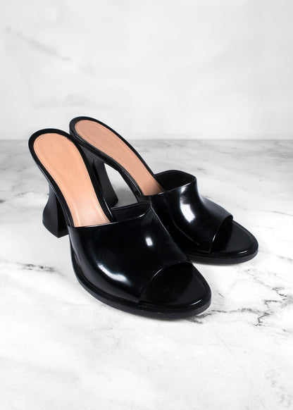 Bottega Veneta Cha-Cha Patent-leather Mules