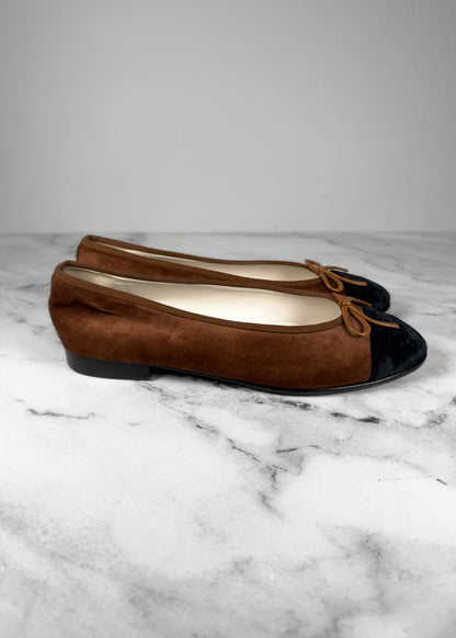 Chanel 2024 Interlocking CC Logo Ballet Flats