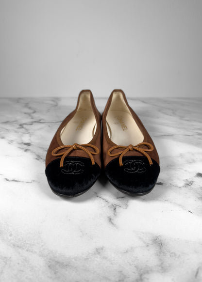 Chanel 2024 Interlocking CC Logo Ballet Flats