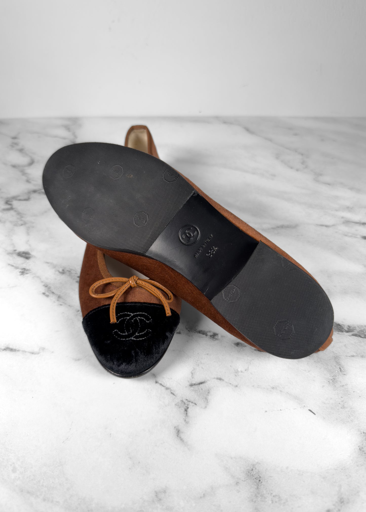 Chanel 2024 Interlocking CC Logo Ballet Flats