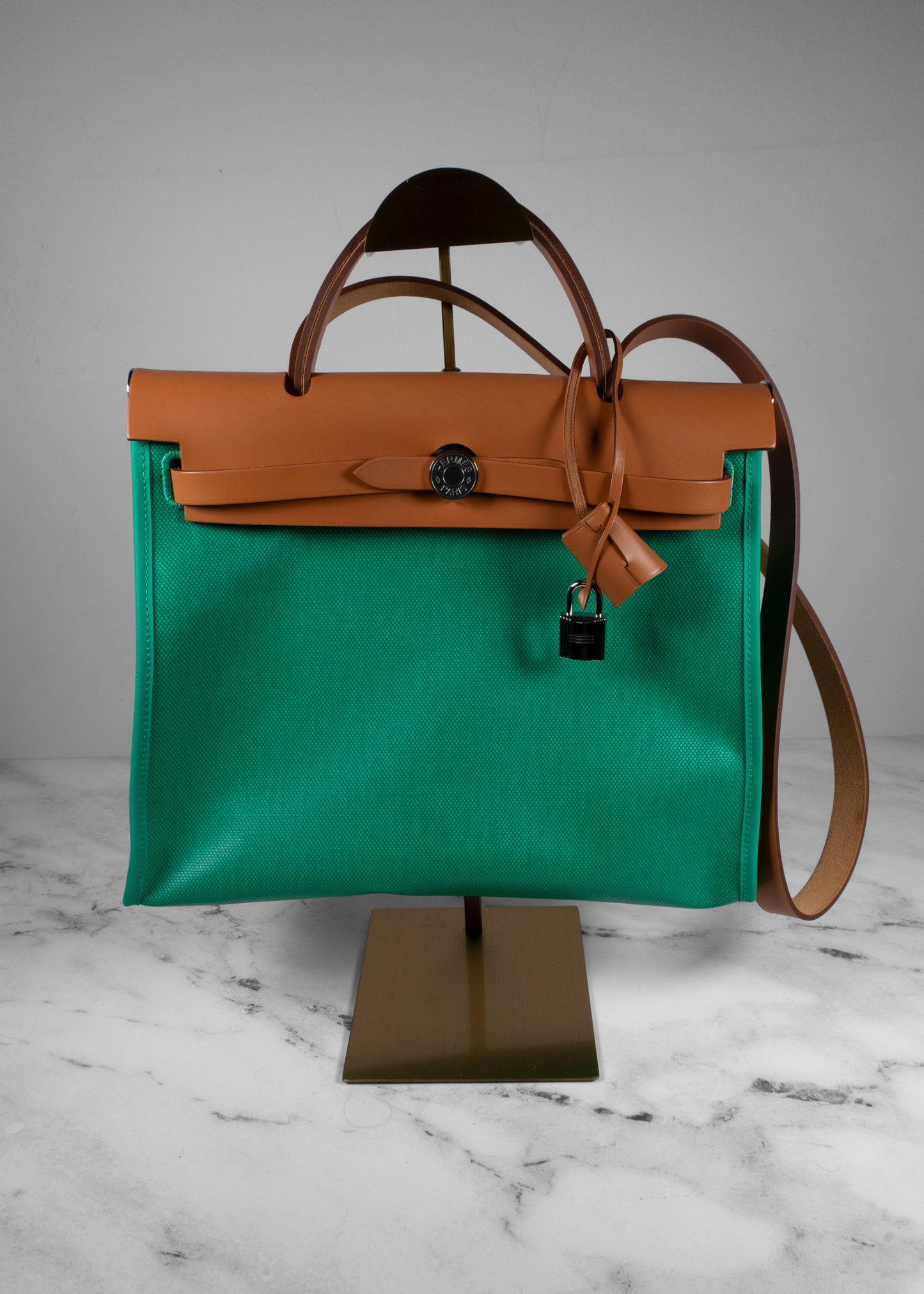 Hermès Toile Officier Herbag Zip 31