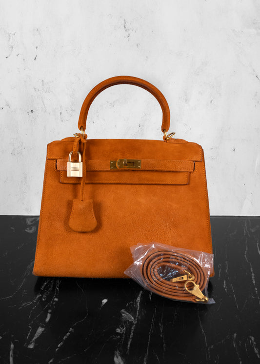 Hermès Kelly Orange Suede 25 Handbag