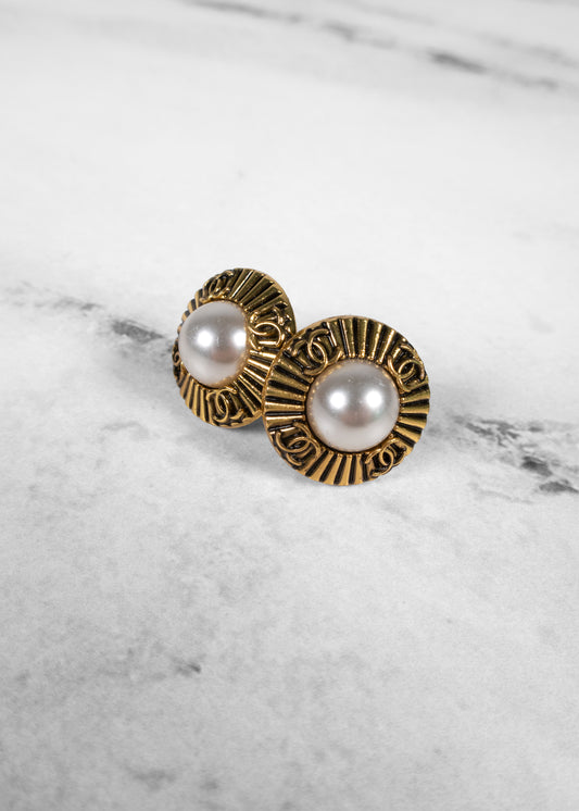 Chanel Pearl Button Gold Earrings