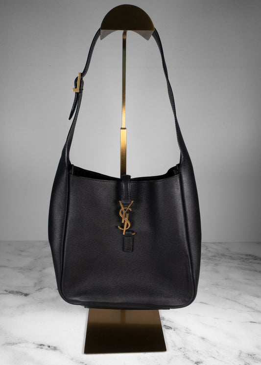 Saint Laurent Leather Le 5 à 7 2023
