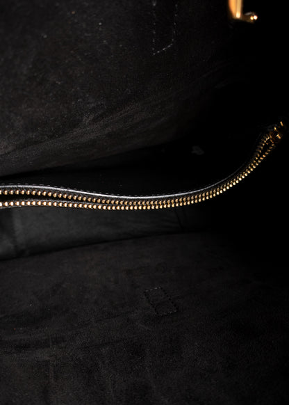 Saint Laurent Leather Le 5 à 7 2023