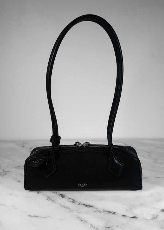 Alaïa Leather Le Teckel Handbag