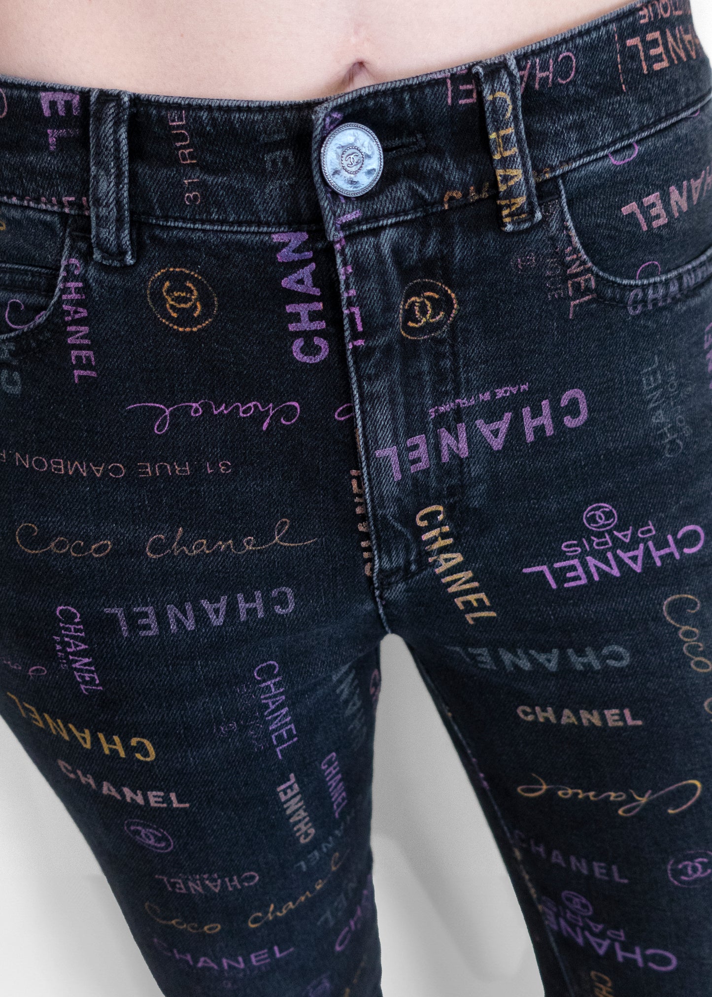 Chanel 2022 logo print Jeans