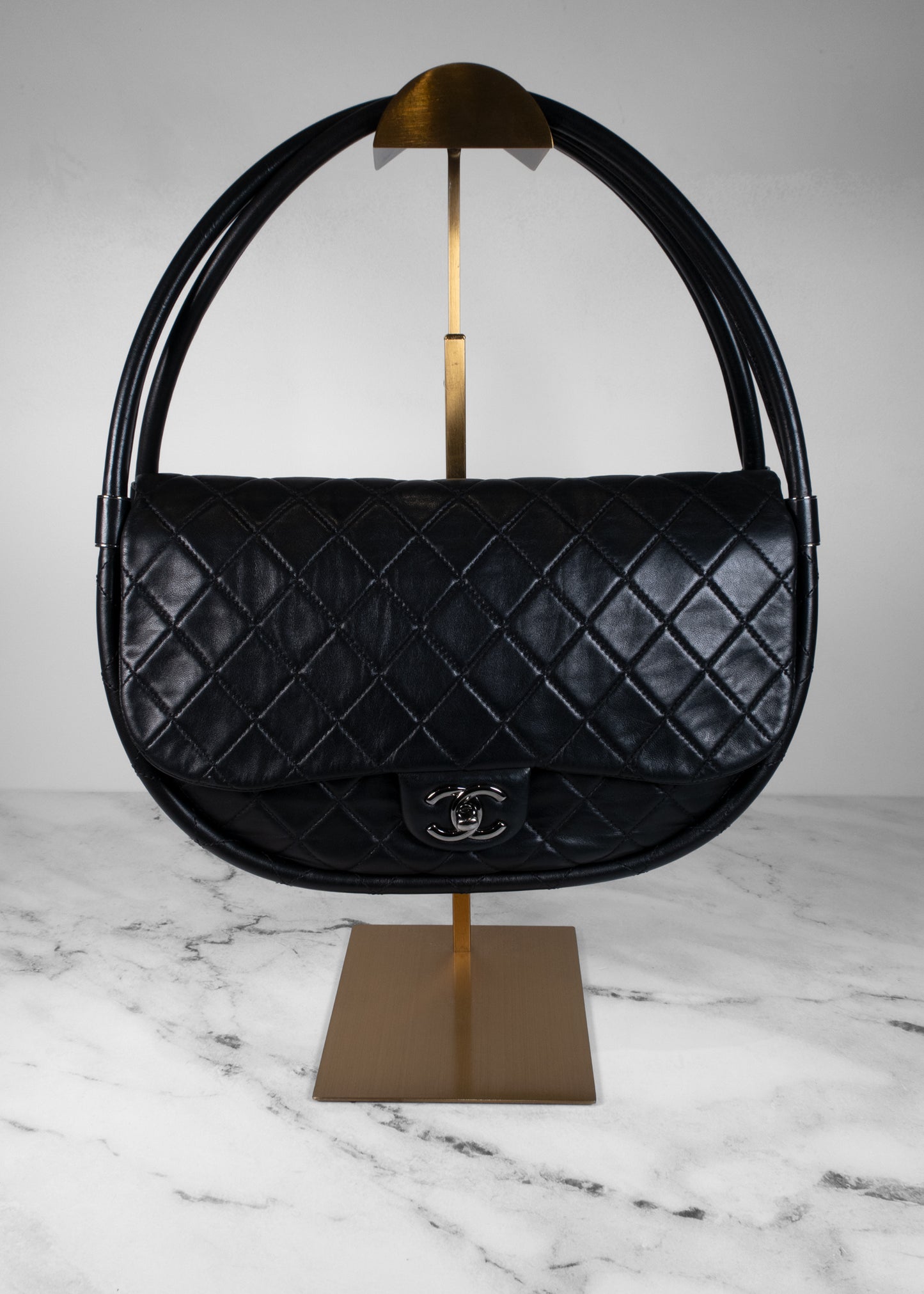 Chanel Black Leather Hula Hoop Shoulder Bag