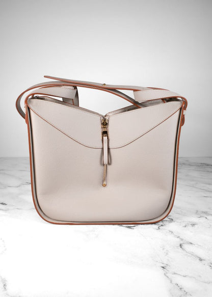 Loewe Beige Leather Shoulder Bag With A Tan Trim And Gold Zipper Detail