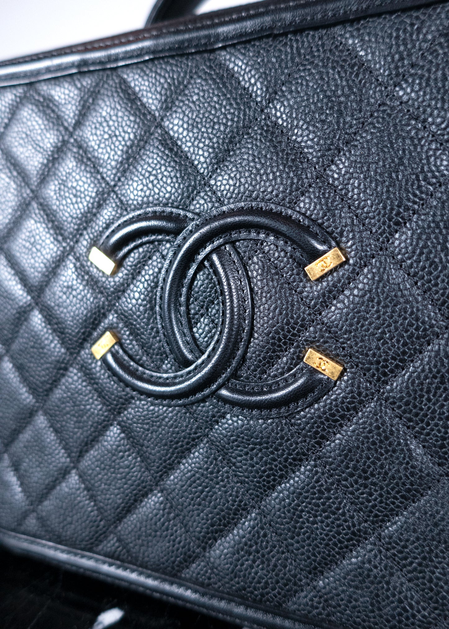 Chanel Caviar Quilted Large CC Filigree Vanity Case