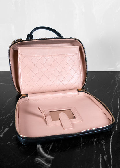 Chanel Caviar Quilted Large CC Filigree Vanity Case