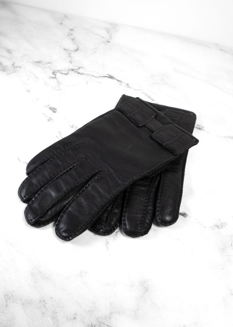 Hermes Black Leather Gloves