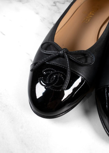 Chanel Black Patent Leather Cap Toe Ballet Flats
