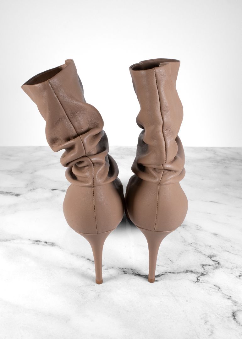 Gianvito Rossi Taupe Leather Cecile 85 Ruched Ankle Boots
